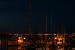 der Hafen bei Nacht (C)